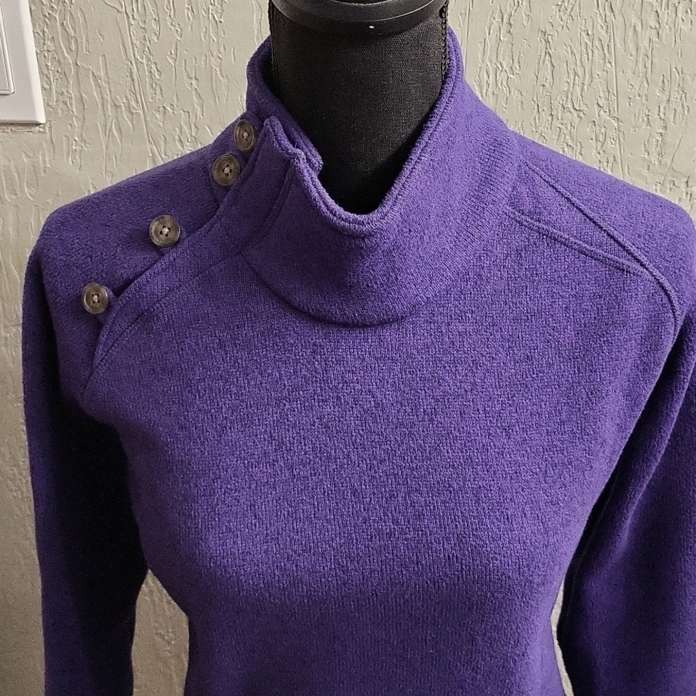 Cabelas Purple Fleece Pullover with Shoulder Button Details